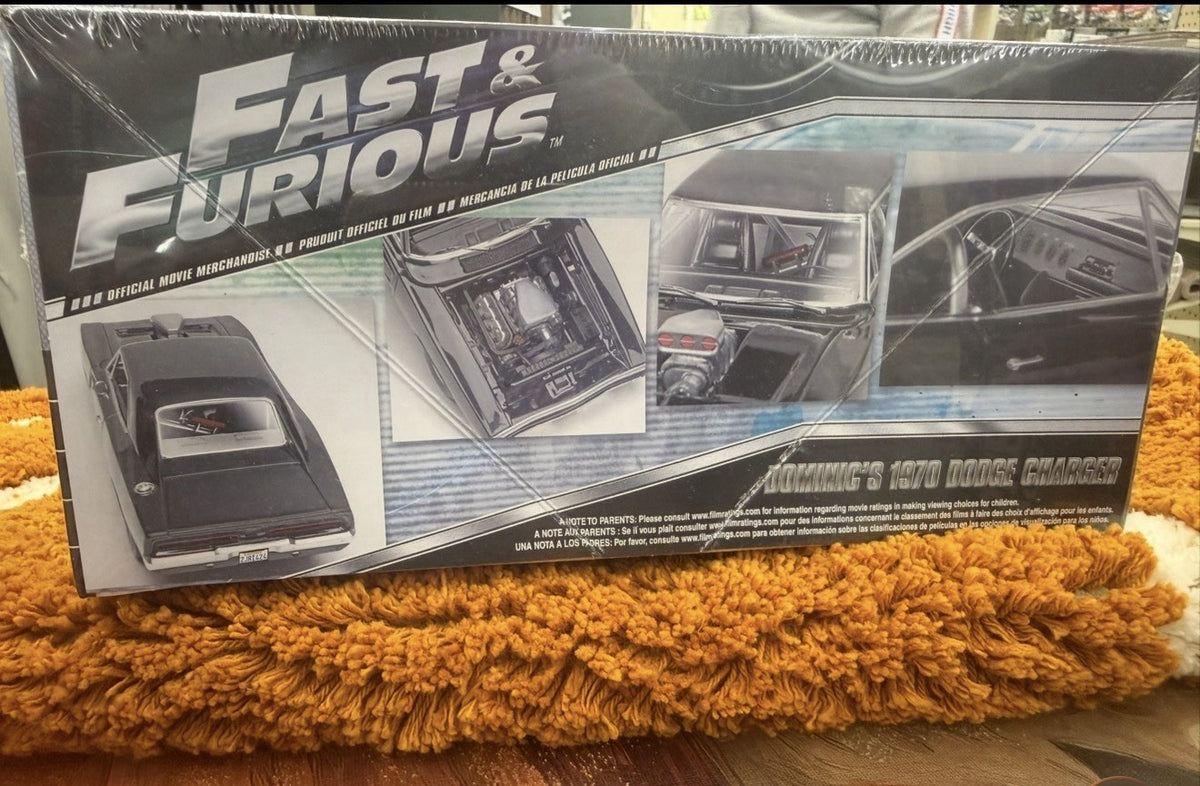 Fast & Furious Dominic’s 1970 Dodge Charger 1:25 Model Kit – New Sealed