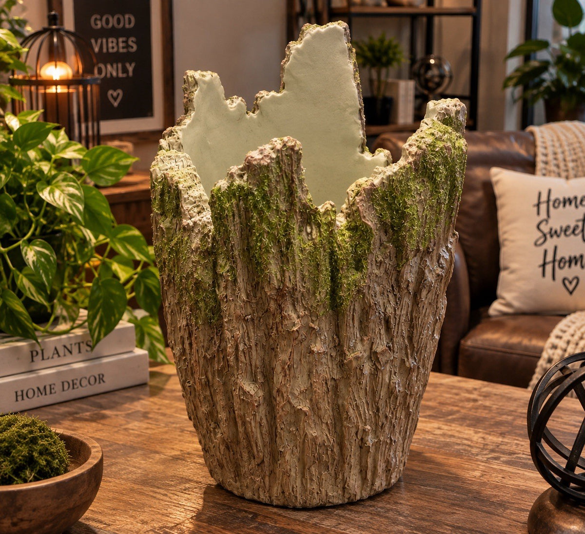 Skull Tree Stump Skull 3D Effect Brown/Green Moss Look for Plants
