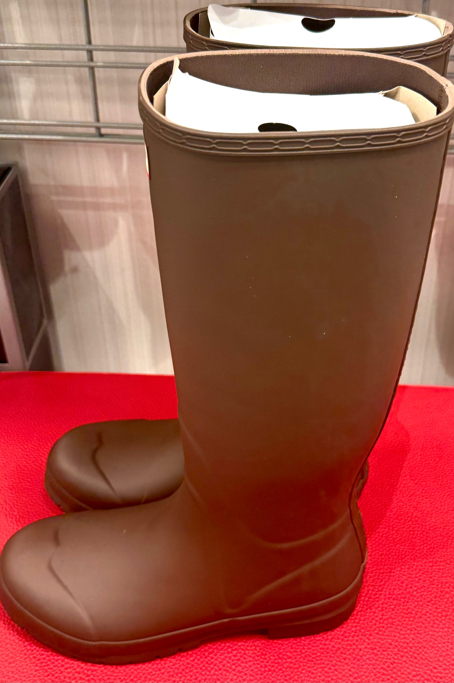 Hunter Original Tall Brown Waterproof Boots – Classic Knee High Rain Boots