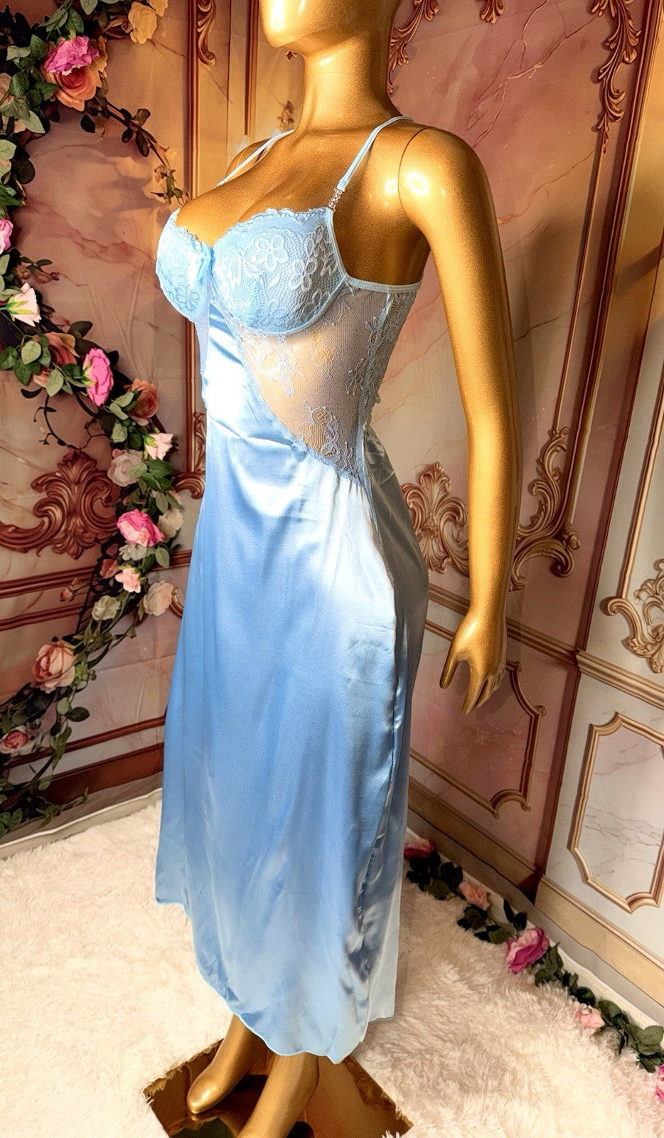 Romantic Baby Blue Satin Gown & Lace Robe Lingerie Set – Size M