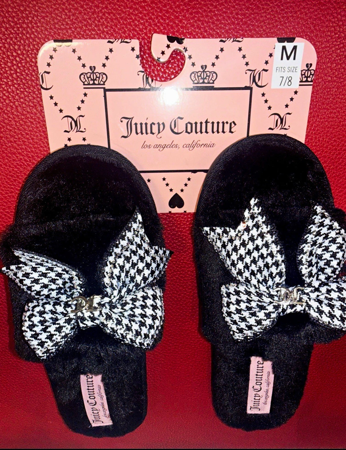 Juicy Couture Black Plush Houndstooth Bow Slippers – Women’s M 7/8 NWT