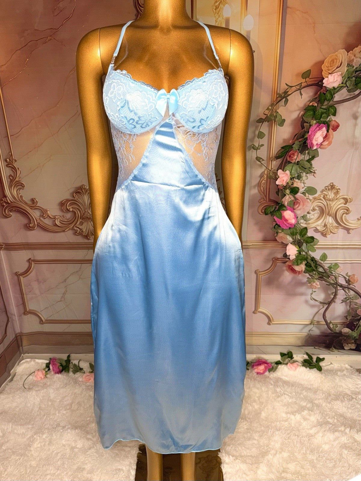 Romantic Baby Blue Satin Gown & Lace Robe Lingerie Set – Size M