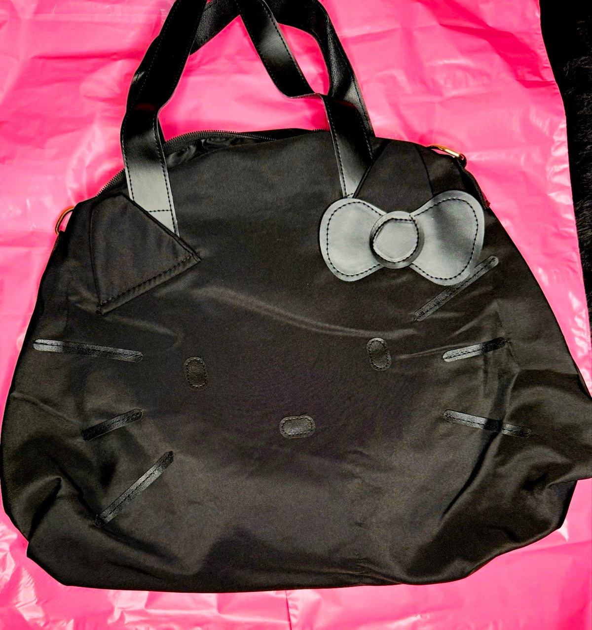 Hello Kitty Black Tote Bag w/ Bow Accent Zip Closure Inner Pockets Gold Hardware